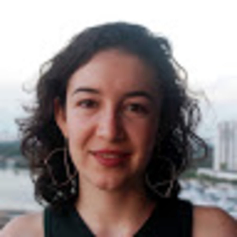 Meet your Posher, Luna